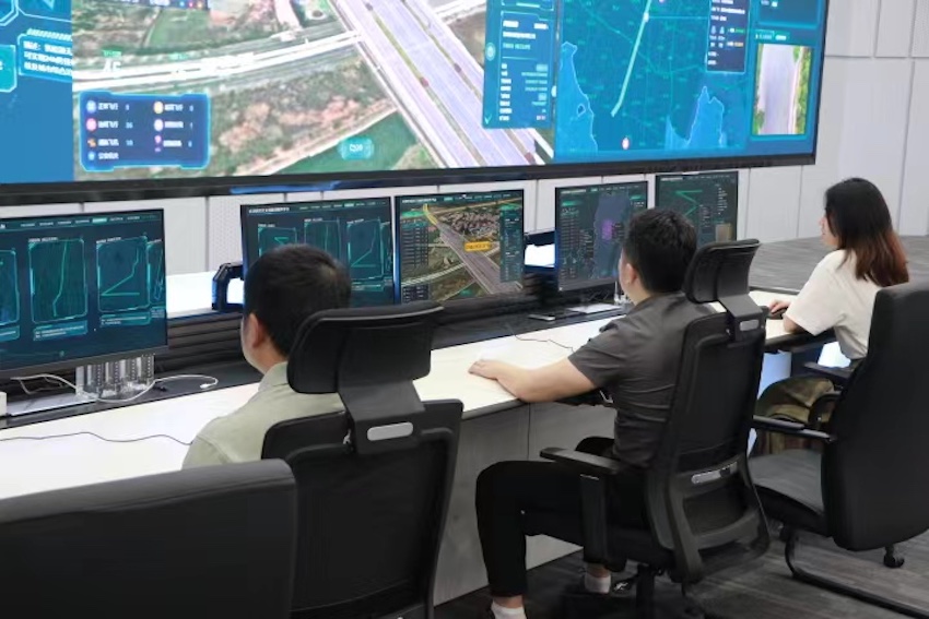 2025： “打飞的”指日可待！成都低空载人飞行通过“大考”(图4)