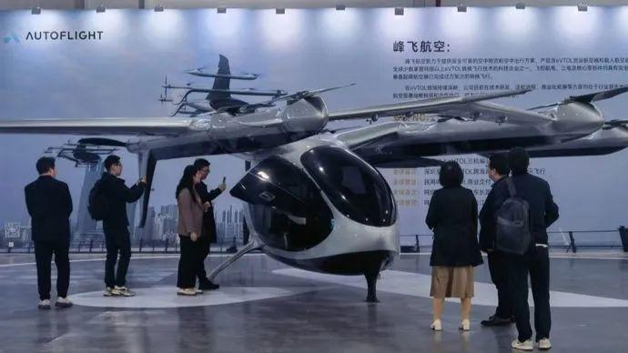 上海低空经济发展已从“野蛮生长”迈向“各有侧重”(图7)